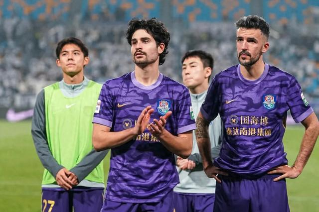 津门虎补时三连败陷保级泥潭 青岛海牛绝平致联