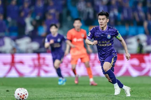 津门虎补时三连败陷保级泥潭 青岛海牛绝平致联