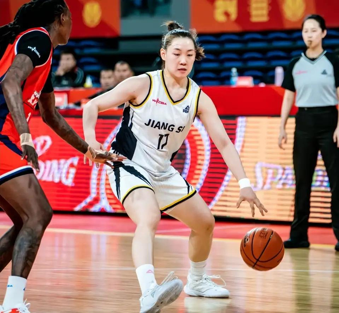 四川女篮客场遭准绝杀 总决赛大比分1-1平