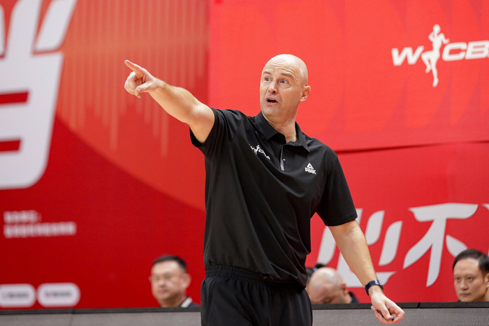 四川女篮客场遭准绝杀 总决赛大比分1-1平