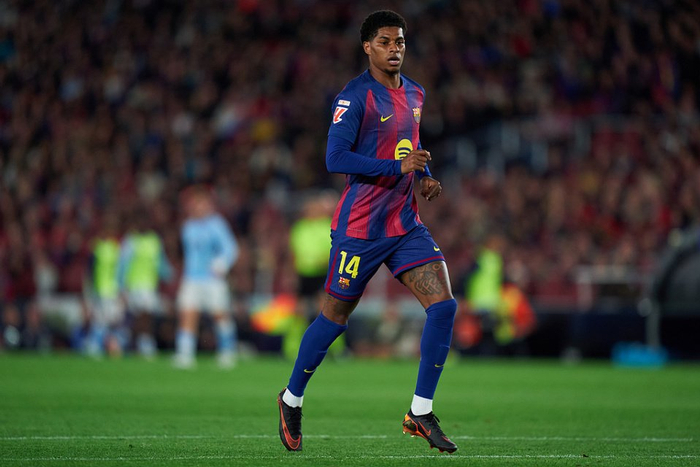 巴萨伤病潮中拉什福德沦为替补边缘人